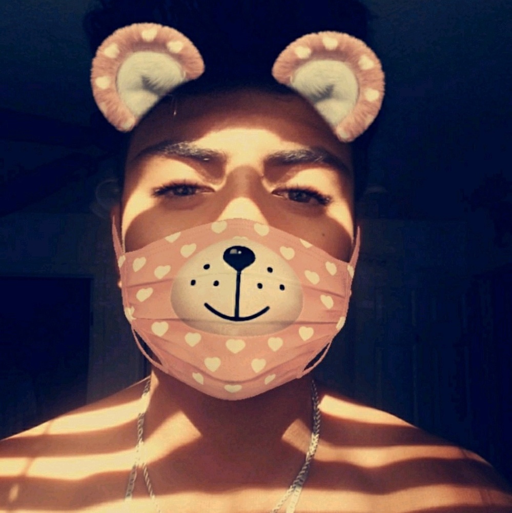 Meet your Posher, Victor